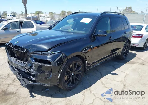 2025 BMW X7 xDrive40I z USA, uszkodzony, nr VIN 5UX23EM00S9Z22420